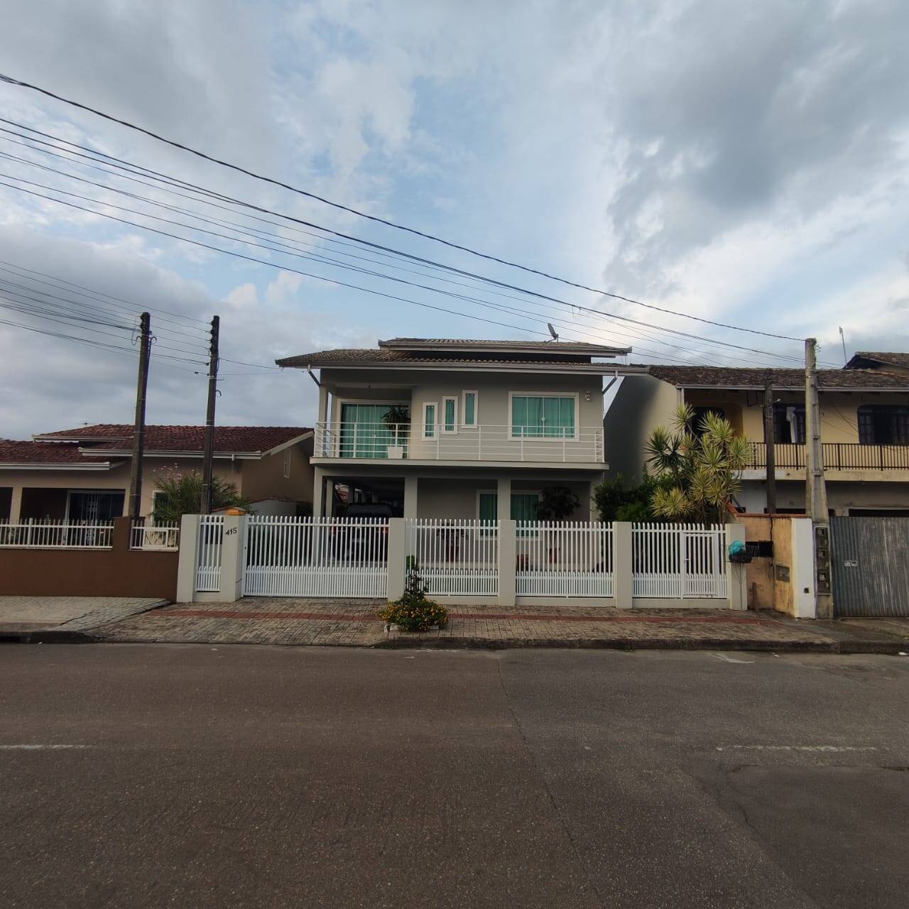 #CA0325 - Casa para Venda em Joinville - SC