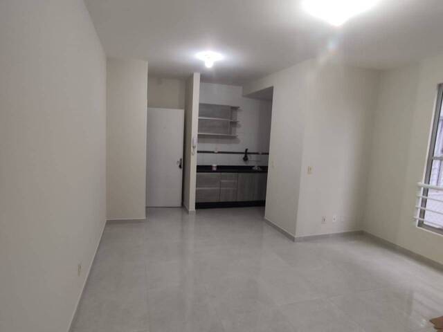 #AP0357 - Apartamento para Locação em Joinville - SC - 2