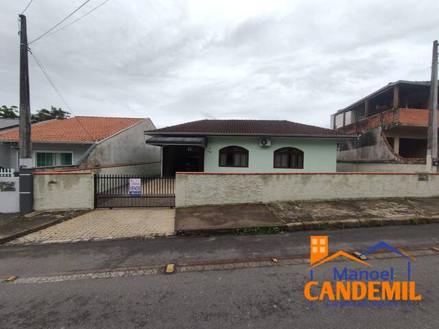 #CA0388 - Casa para Venda em Joinville - SC - 2