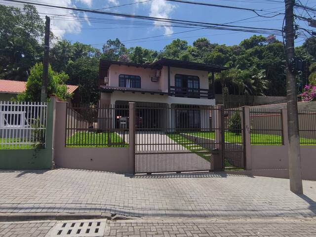 #CA0337 - Casa para Locação em Joinville - SC - 1